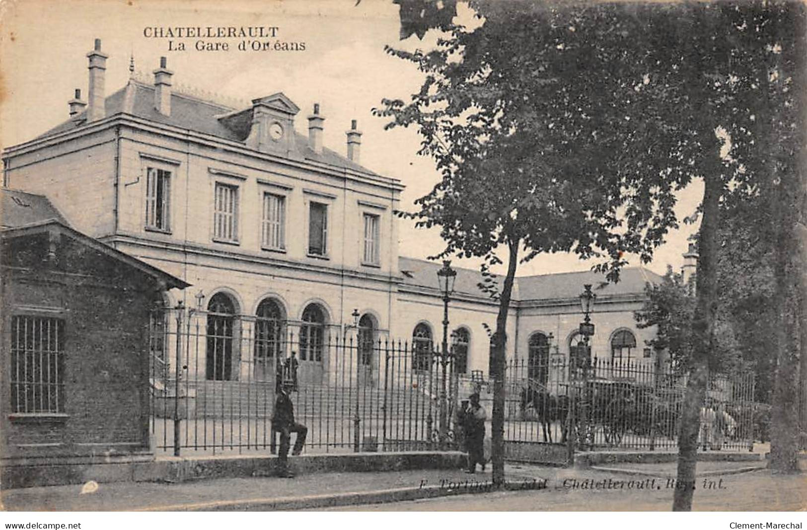 CHATELLERAULT - La Gare D'Orléans - Très Bon état - Chatellerault
