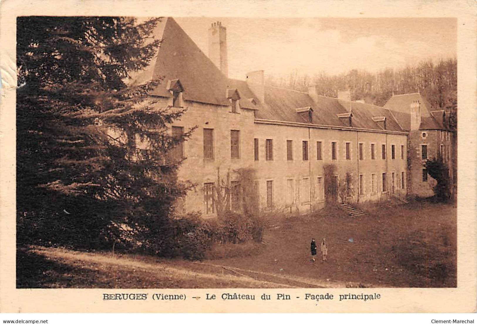 BERUGES - Le Château Du Pin - Façade Principale - état - Autres & Non Classés