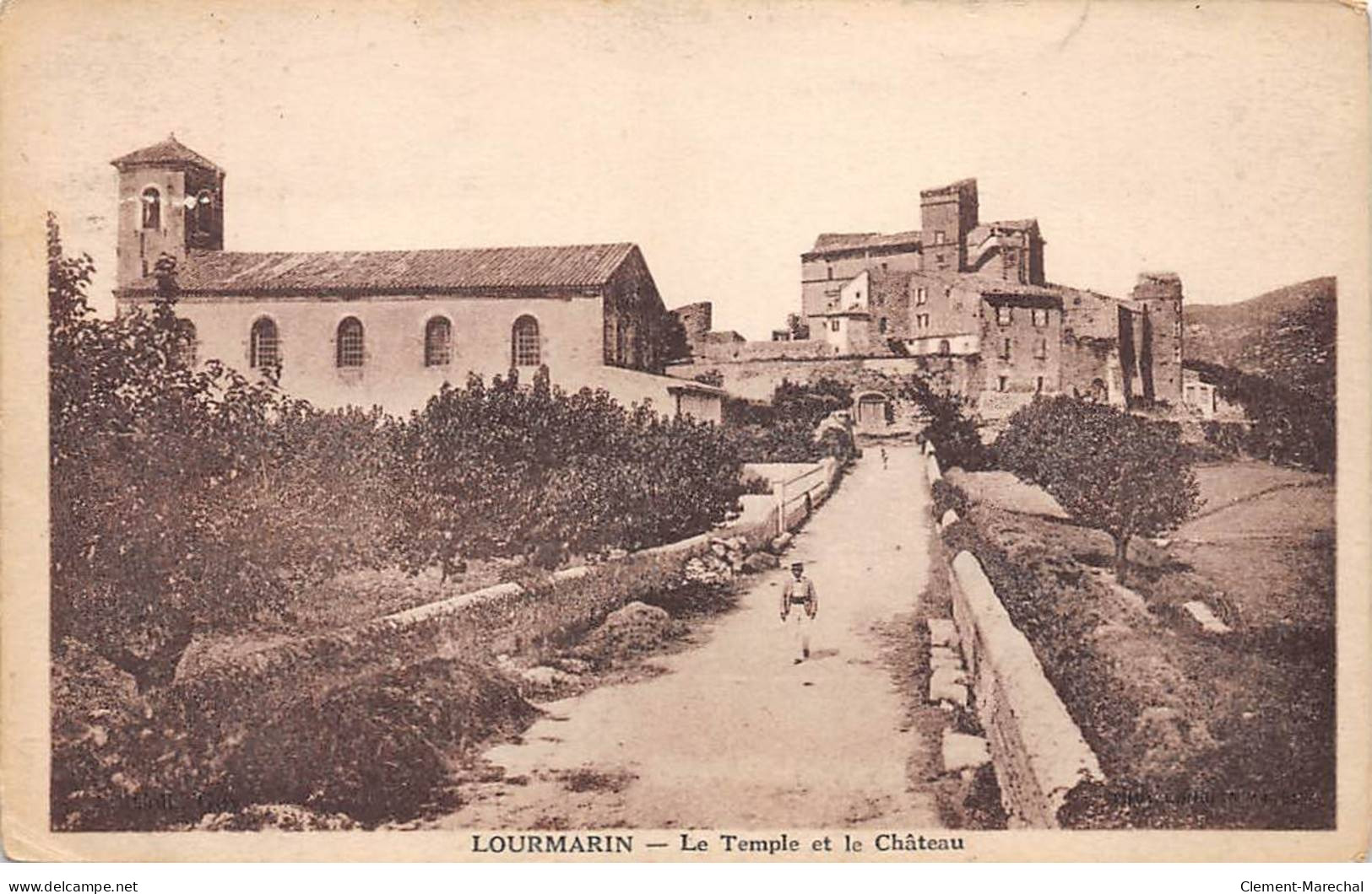 LOURMARIN - Le Temple Et Le Château - Très Bon état - Lourmarin
