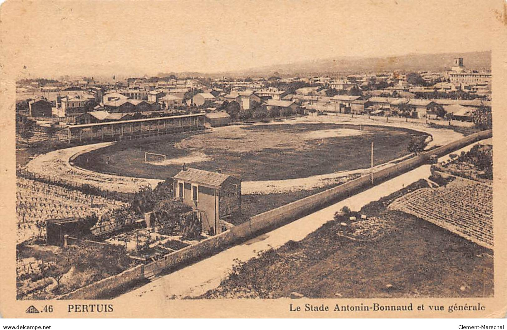 PERTUIS - Le Stade Antonin Bonnaud Et Vue Générale - état - Pertuis