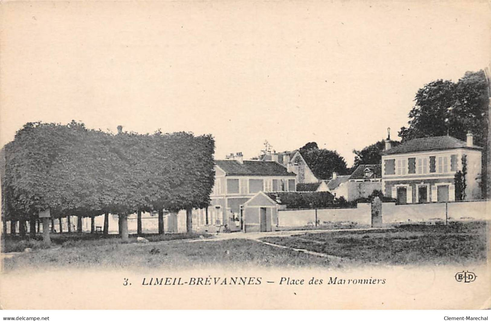 LIMEIL BREVANNES - Place Des Marronniers - Très Bon état - Limeil Brevannes