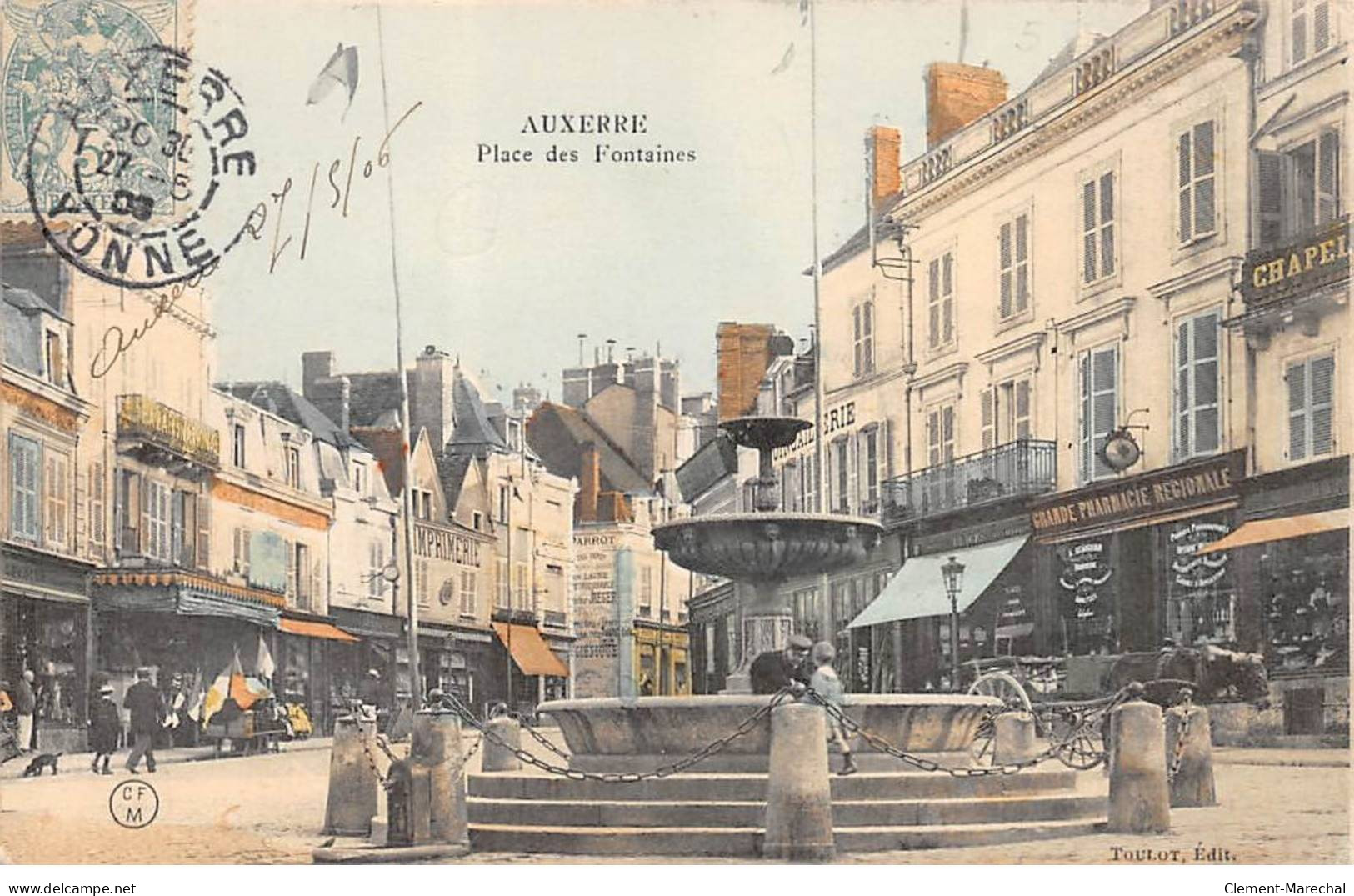 AUXERRE - Place Des Fontaines - Très Bon état - Auxerre