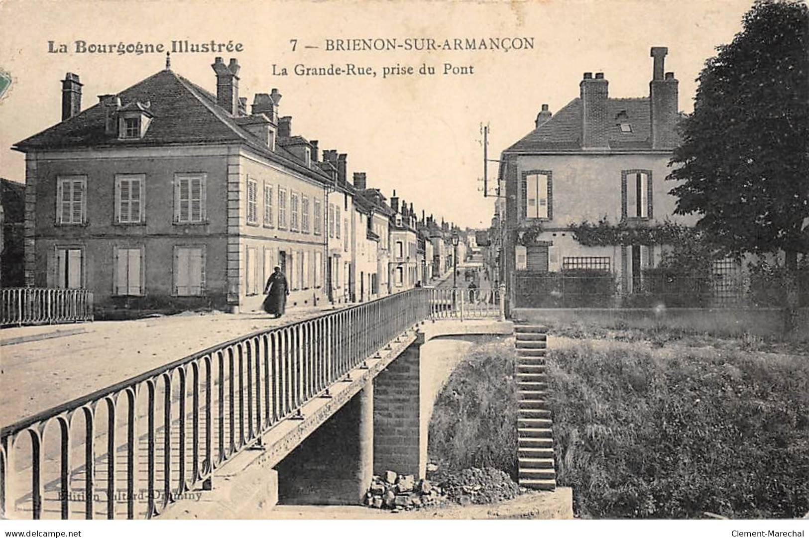 BRIENON SUR ARMANCON - La Grande Rue Prise Du Pont - Très Bon état - Brienon Sur Armancon