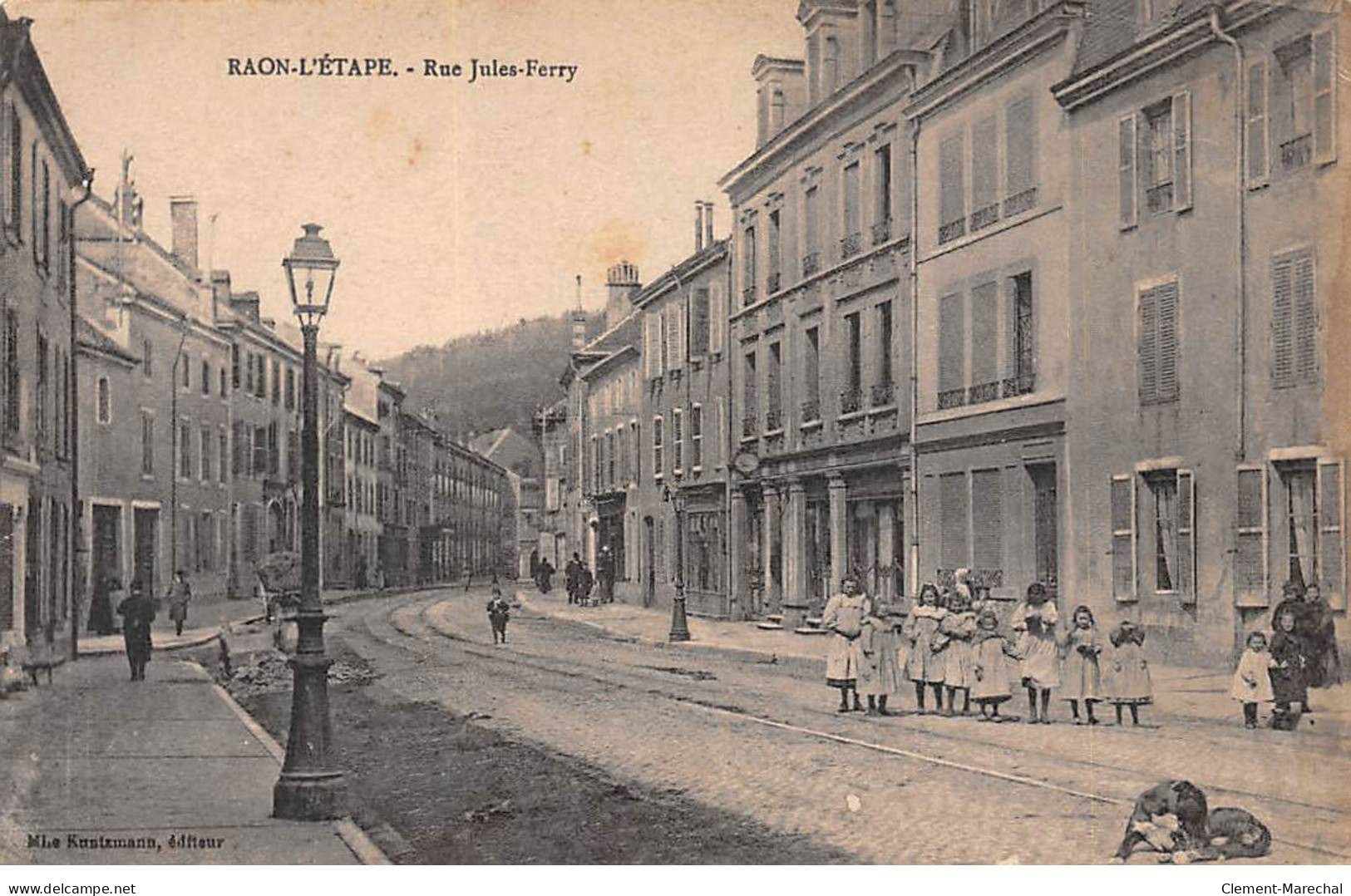 RAON L'ETAPE - Rue Jules Ferry - Très Bon état - Raon L'Etape