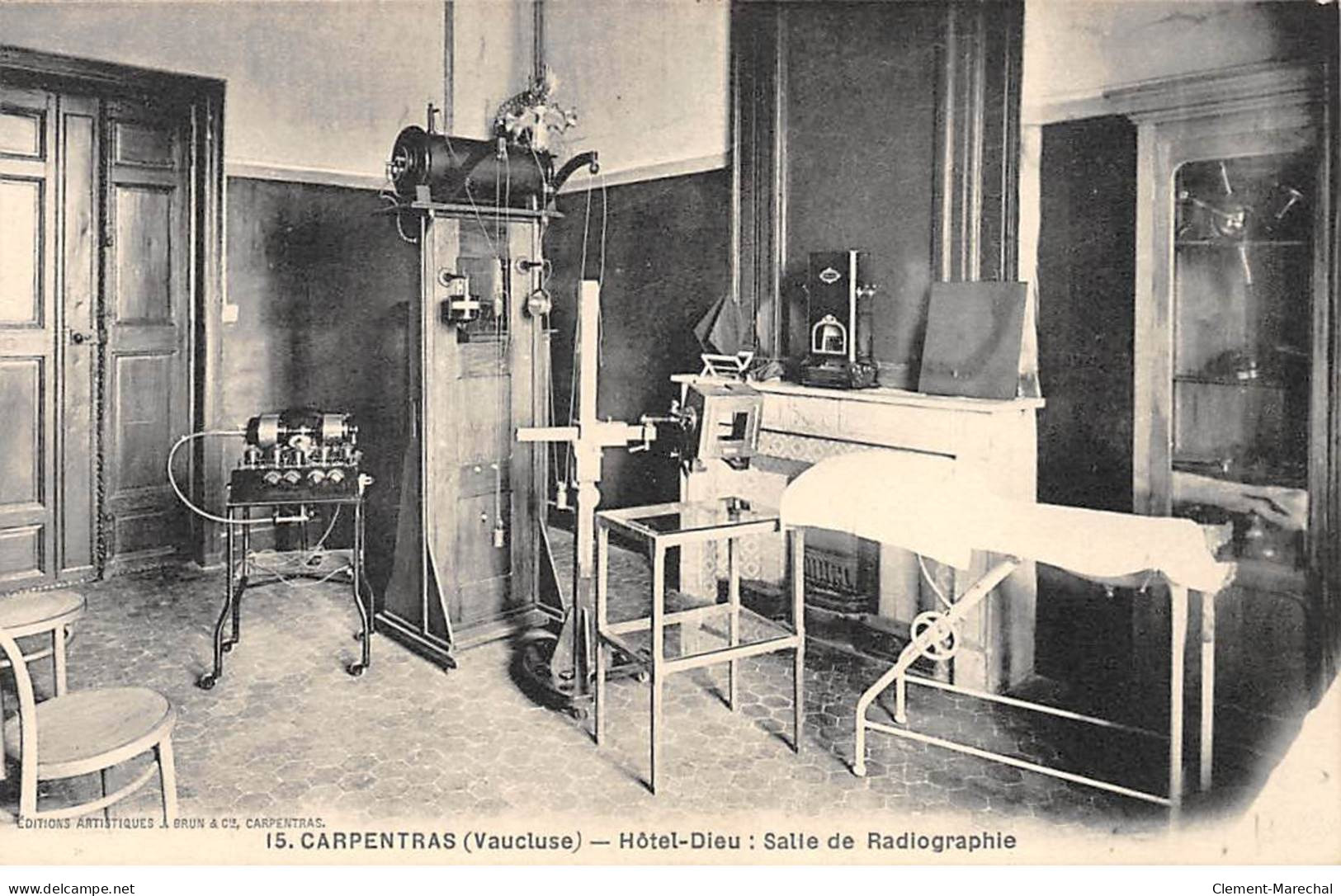 CARPENTRAS - Hôtel Dieu - Salle De Radiographie - Très Bon état - Carpentras