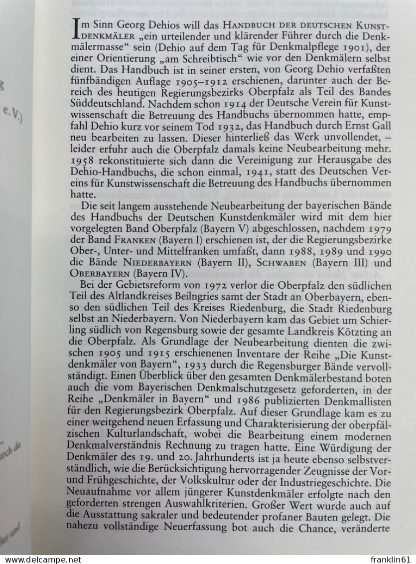 Handbuch Der Deutschen Kunstdenkmäler; Bayern. Band 5., Regensburg Und Die Oberpfalz - Architecture