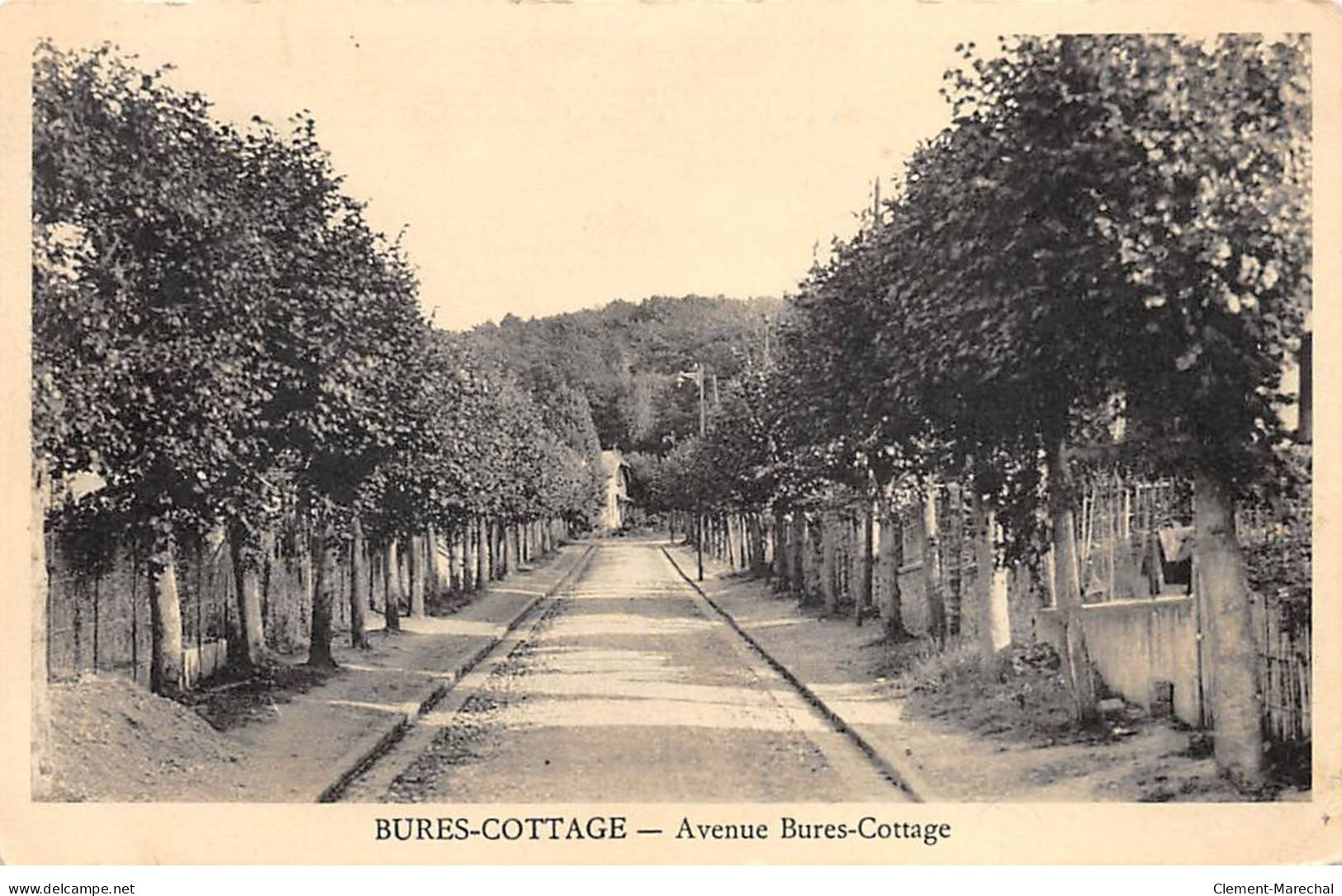 BURES COTTAGE - Avenue Bures Cottage - Très Bon état - Bures Sur Yvette