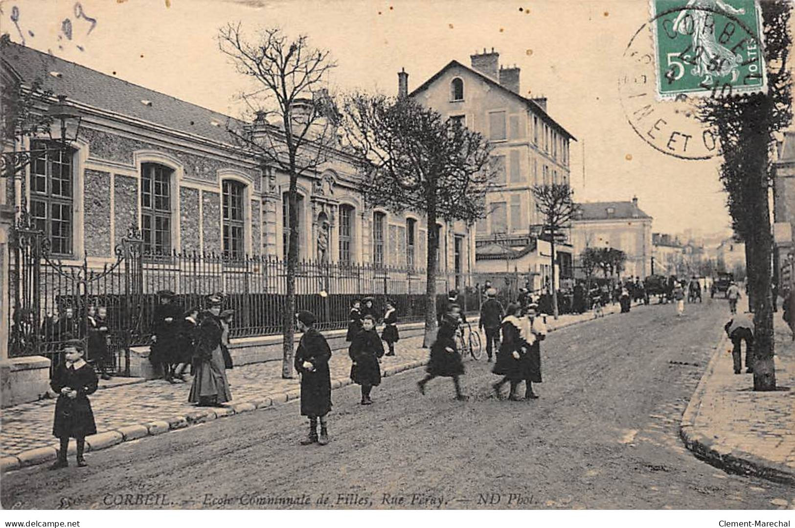 CORBEIL - Ecole Communale De Filles - Rue Feray - Très Bon état - Corbeil Essonnes