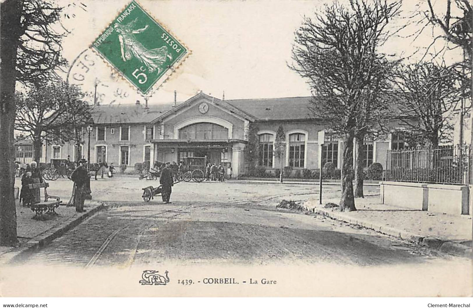 CORBEIL - La Gare - Très Bon état - Corbeil Essonnes