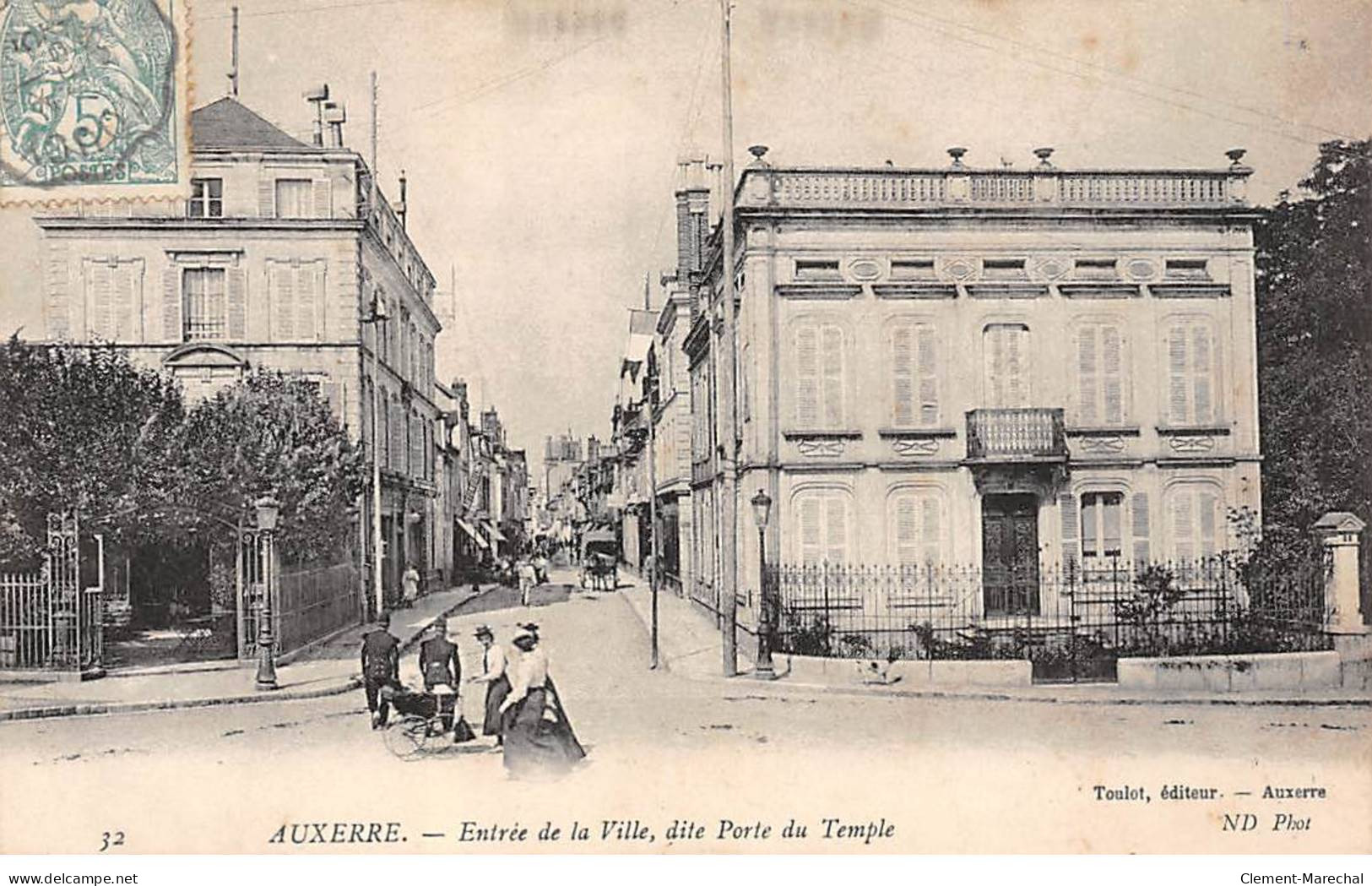 AUXERRE - Entrée De La Ville, Dite Porte Du Temple - Très Bon état - Auxerre
