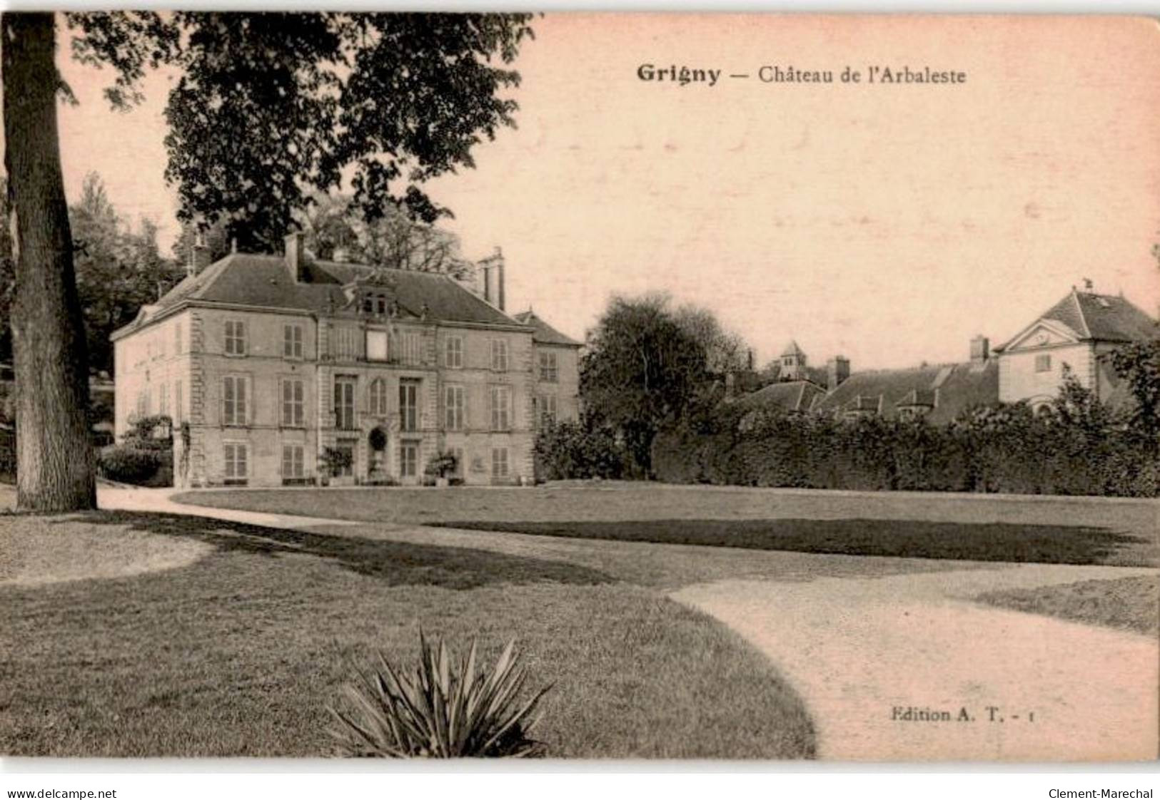 GRIGNY: Château De L'arbalète - Très Bon état - Grigny