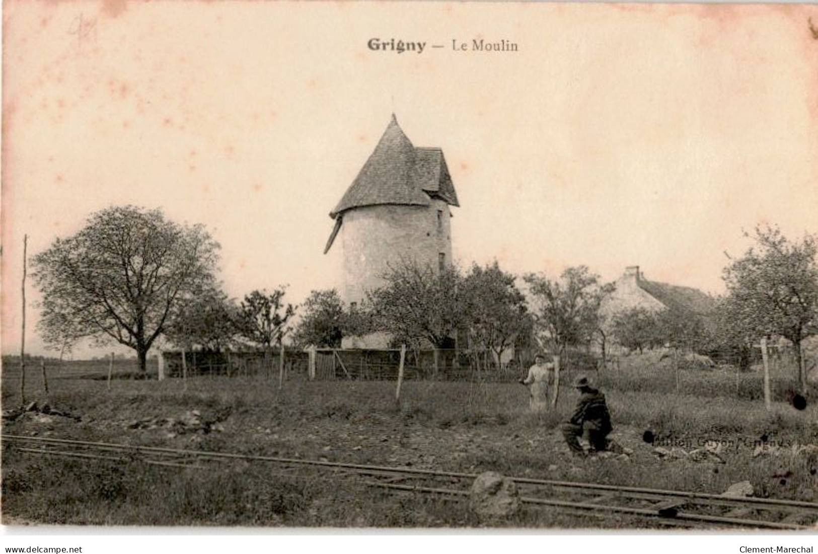 GRIGNY: Le Moulin - Bon état - Grigny