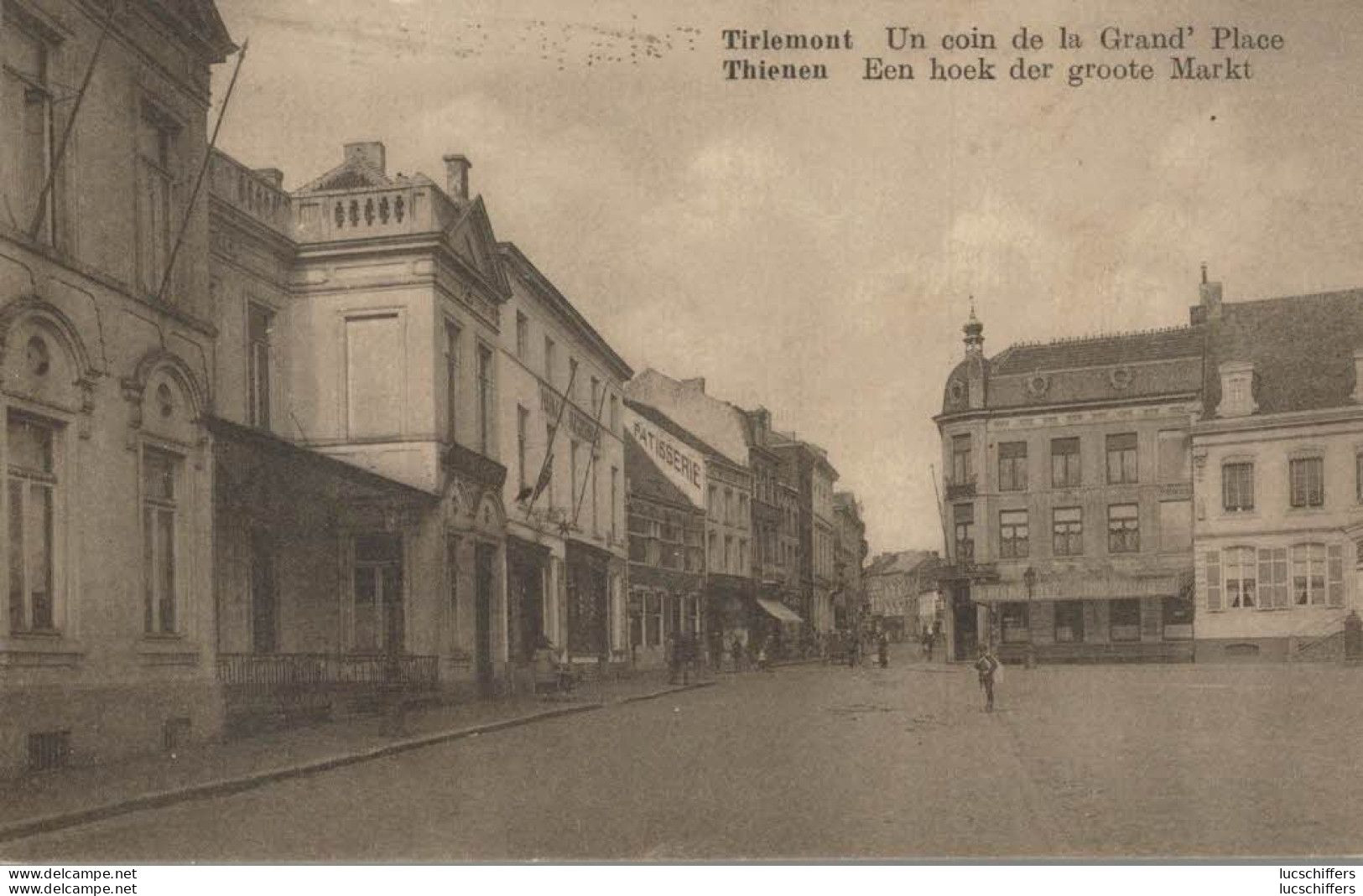 Tirlemont - Un Coin De La Grand'place - Vue Animée - 2 Scans - Tienen