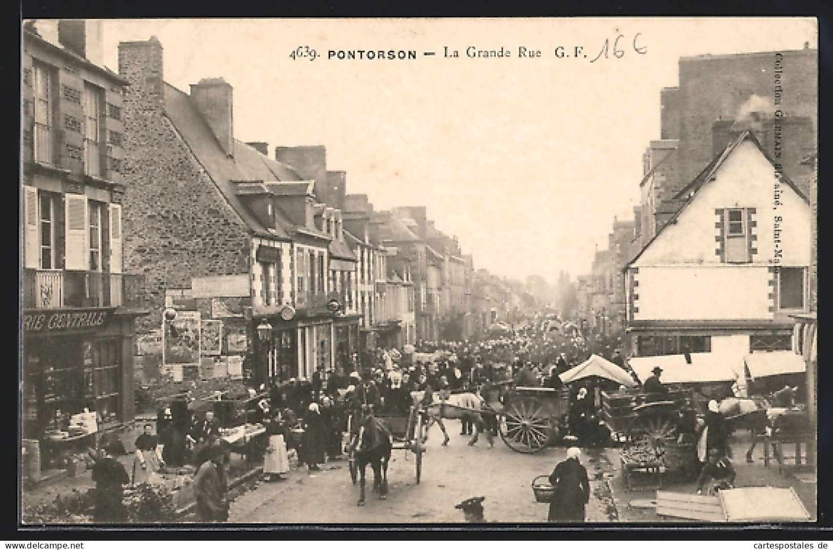 CPA Pontorson, La Grande Rue, Markttag Im Ortskern  - Autres & Non Classés