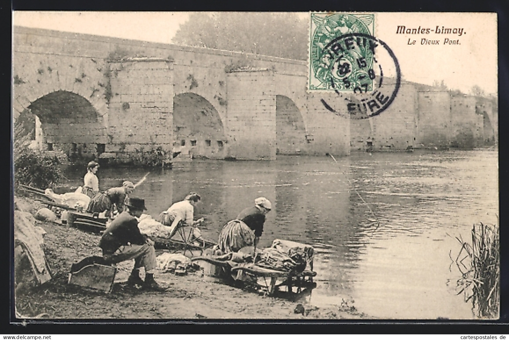 CPA Limay, Le Vieux Pont, Waschfrauen  - Limay