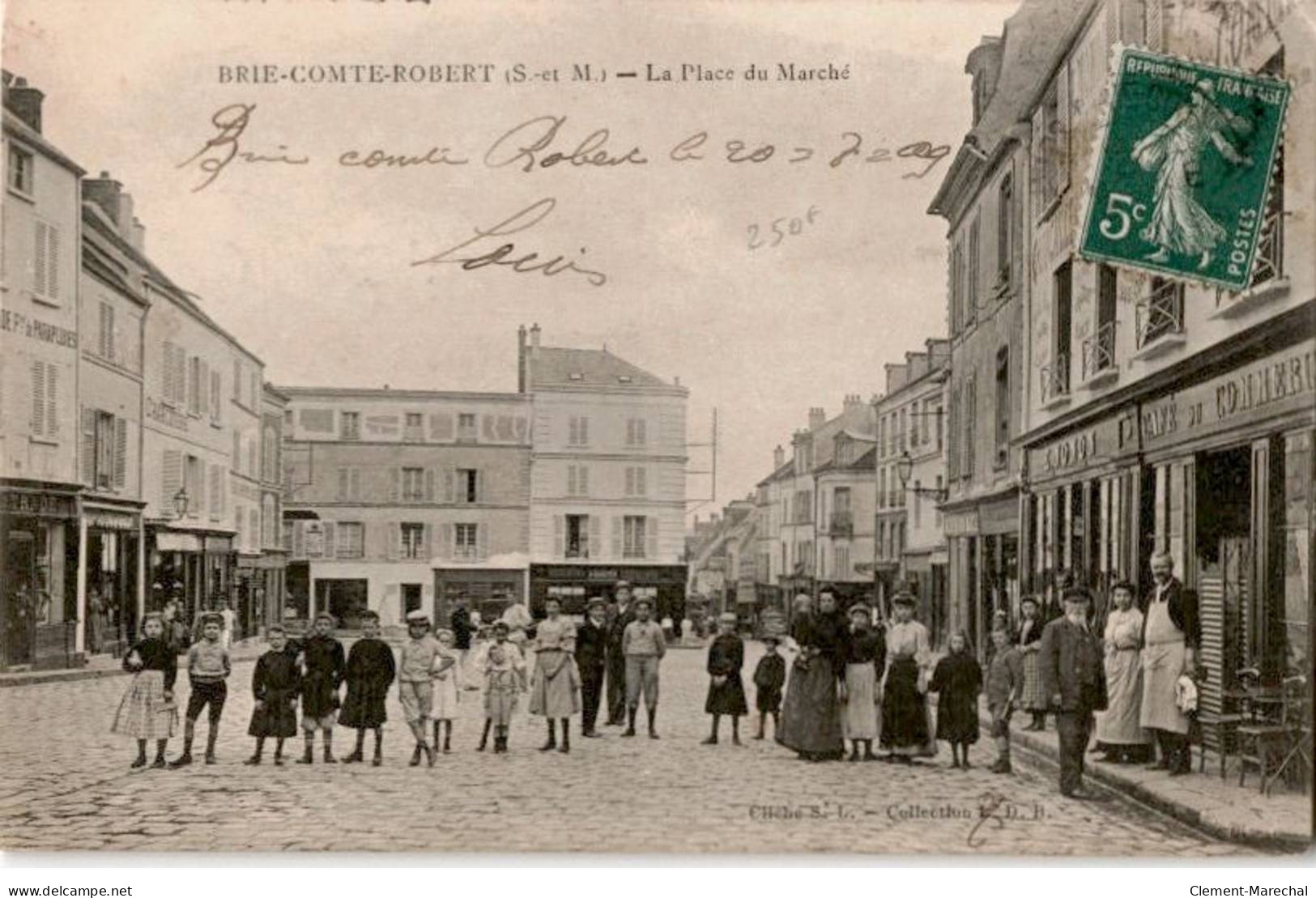 BRIE COMTE ROBERT: La Place Du Marché - Bon état - Brie Comte Robert