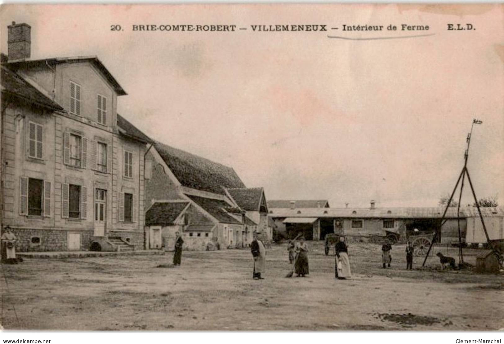 BRIE COMTE ROBERT: Villemeneux, Intérieur De Ferme - Bon état - Brie Comte Robert