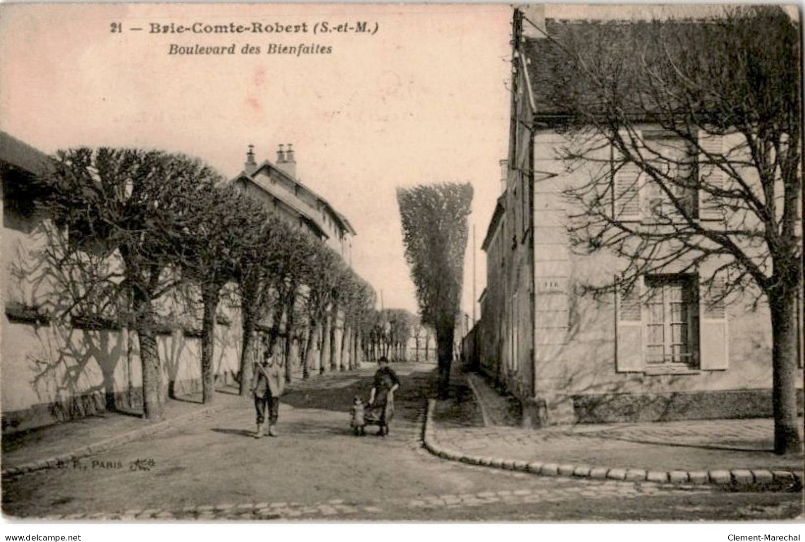 BRIE COMTE ROBERT: Boulevard Des Bienfaites - Bon état - Brie Comte Robert