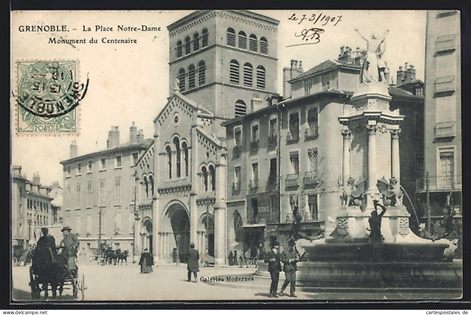 CPA Grenoble, La Place Notre-Dame, Monument Du Centenaire  - Grenoble