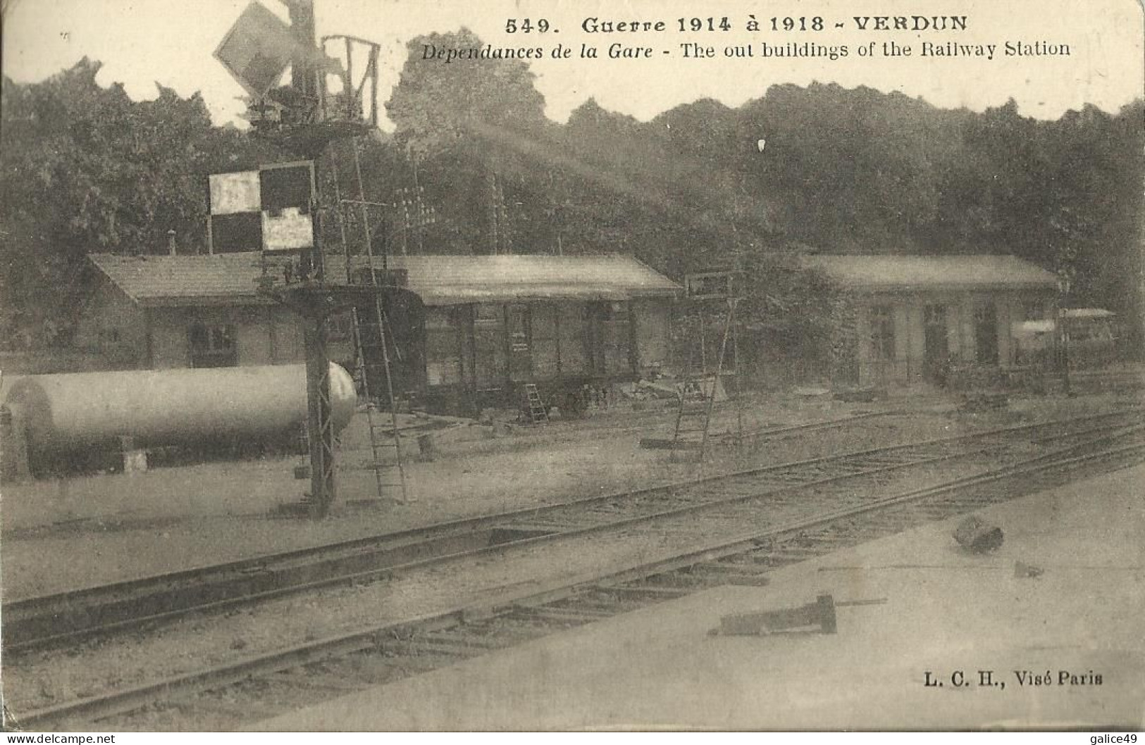 10742 CPA Verdun - Dépendances De La Gare - Stations With Trains