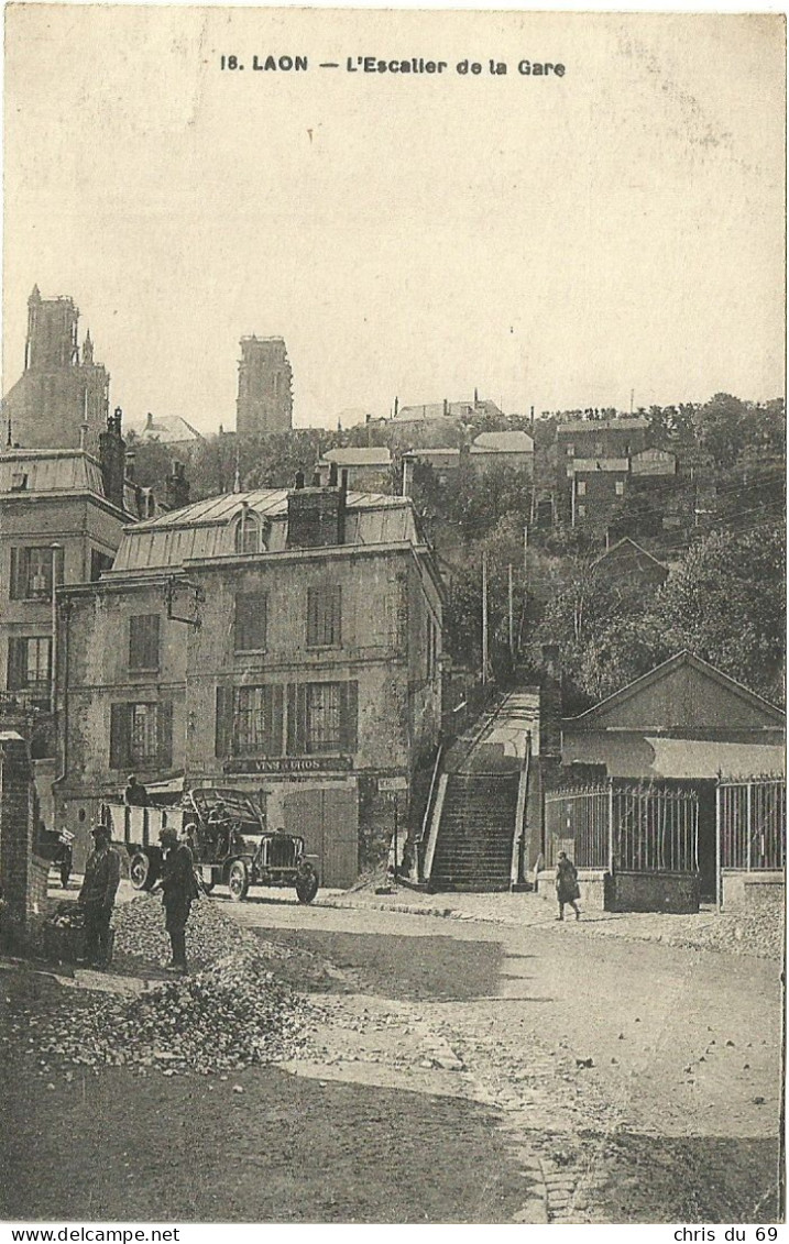 Laon L Escalier De La Gare - Laon