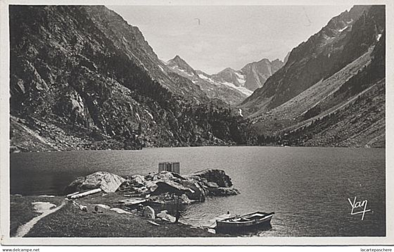 X7998 CAUTERETS LE LAC DE GAUBE ALTITUDE 1800 METRES BARQUE A RAMES - Cauterets