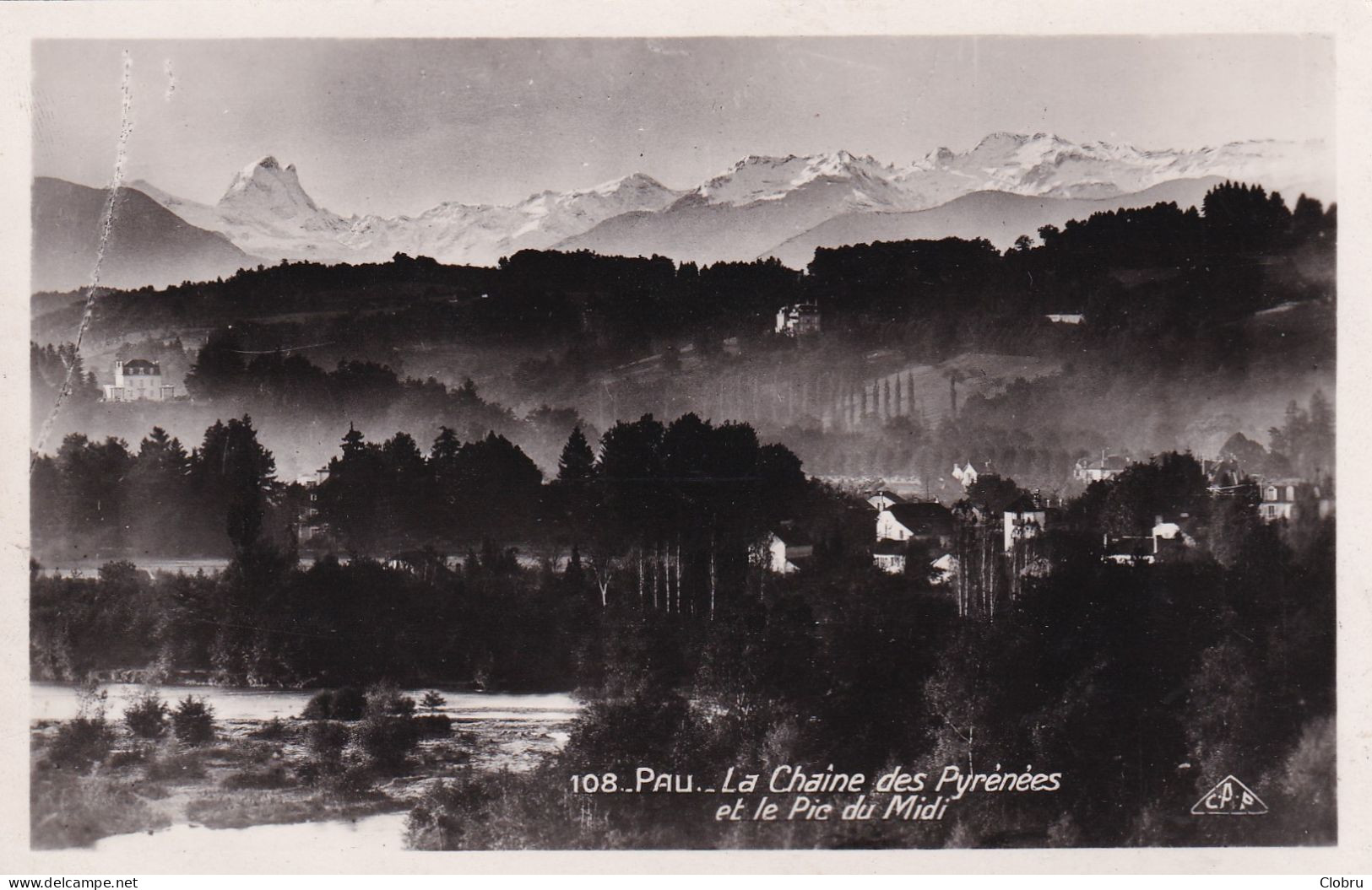 64, Pau , La Chaîne Des Pyrénées Et Le Pic Du Midi - Pau