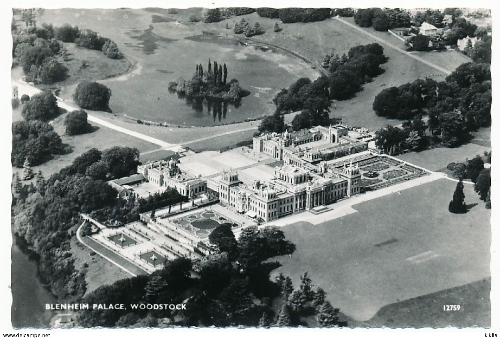 CPSM Dentelée 10.5 X 15 Grande Bretagne Angleterre (159) WOODSTOCK BLENHEIM PALACE From The Air Looking  Vue Aérienne - Altri & Non Classificati