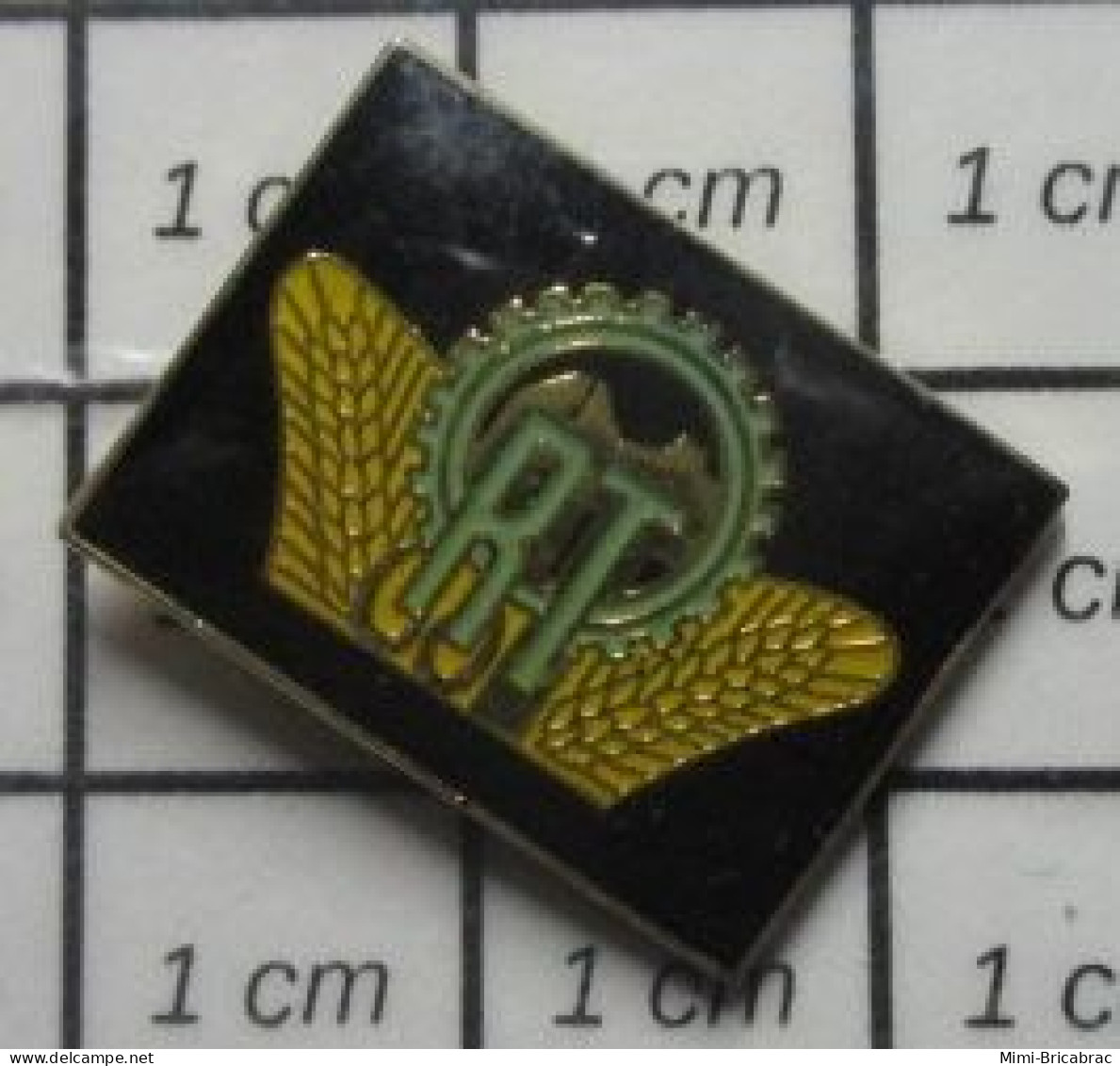 711E Pin's Pins / Beau Et Rare / THEME : MARQUES / RT EPIS DE BLE ROUES DENTEES ENGRENAGE - Marques