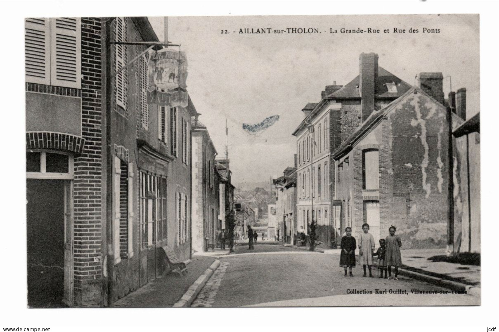 89 AILLANT SUR THOLON La Grande Rue Et Rue Des Ponts N° 22 - Coll. Karl Guillot 1911 - Valter Café De La Promenade - Aillant Sur Tholon