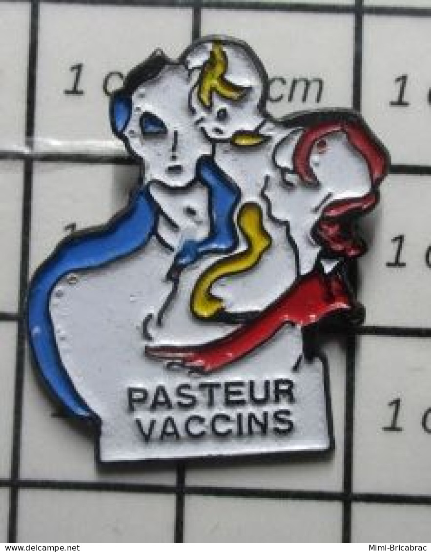 711E  Pin's Pins / Beau Et Rare / MEDICAL / PASTEUR  VACCINS .. - Medical