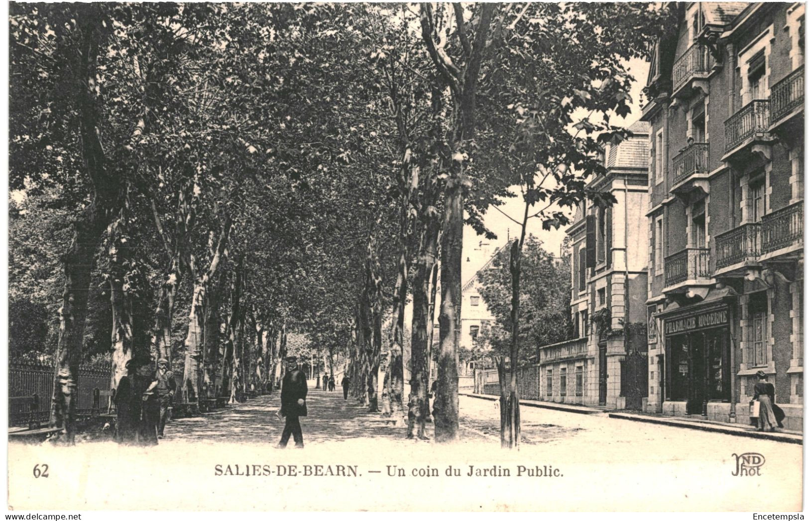 CPA Carte Postale France Salies-de-Béarn Un Coin Du Jardin Public  VM80941 - Salies De Bearn