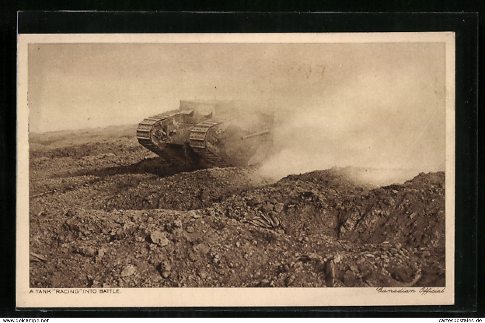 Pc A Tank Racing Into Battle, Britischer Mark I Panzer Im Gefecht  - Guerre 1914-18