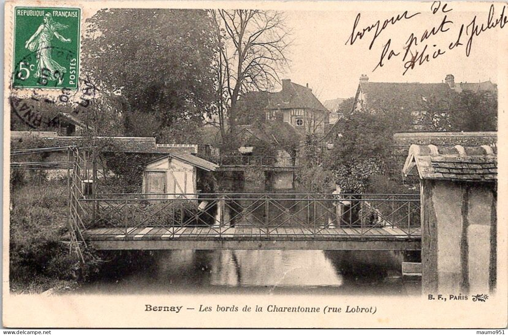 27 BERNAY - Les Bords De La Charentonne. Rue Lobrot - Bernay