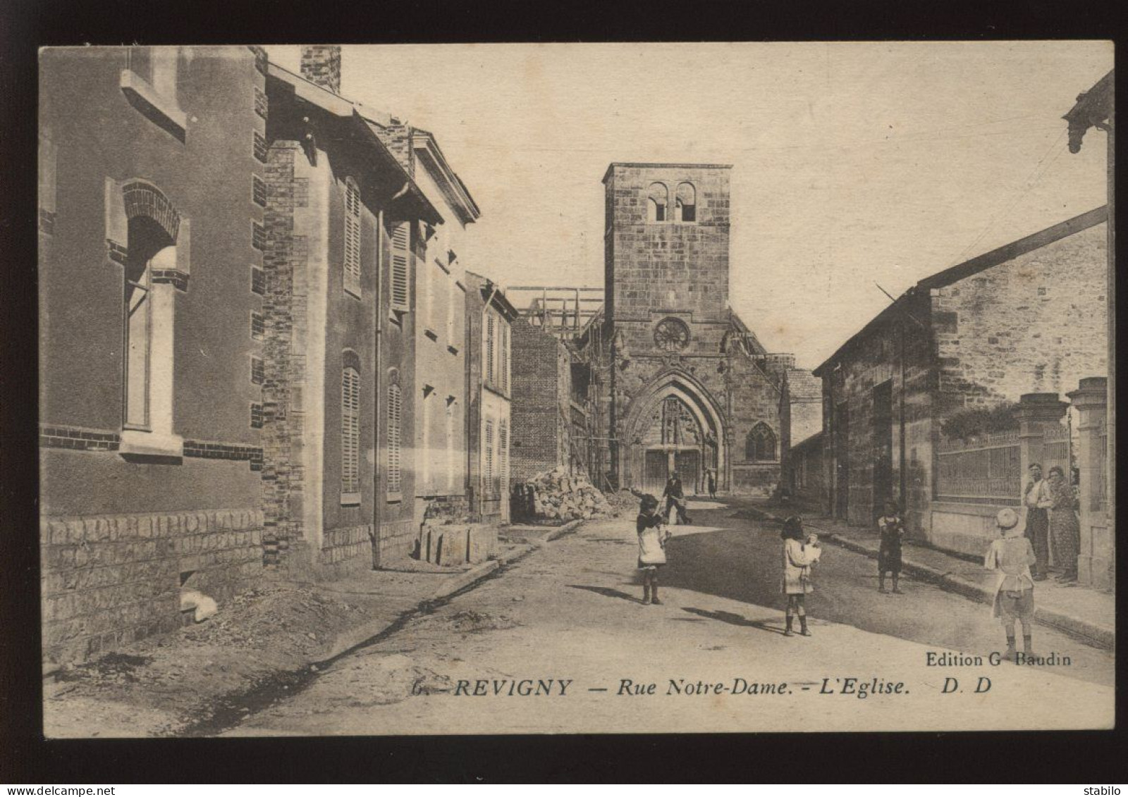 55 - REVIGNY-SUR-ORNAIN - RUE NOTRE-DAME - L'EGLISE - EDITION G. BAUDIN - Revigny Sur Ornain