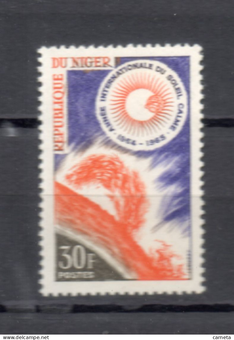 NIGER   N° 144    NEUF SANS CHARNIERE  COTE 1.00€    SOLEIL CALME - Niger (1960-...)