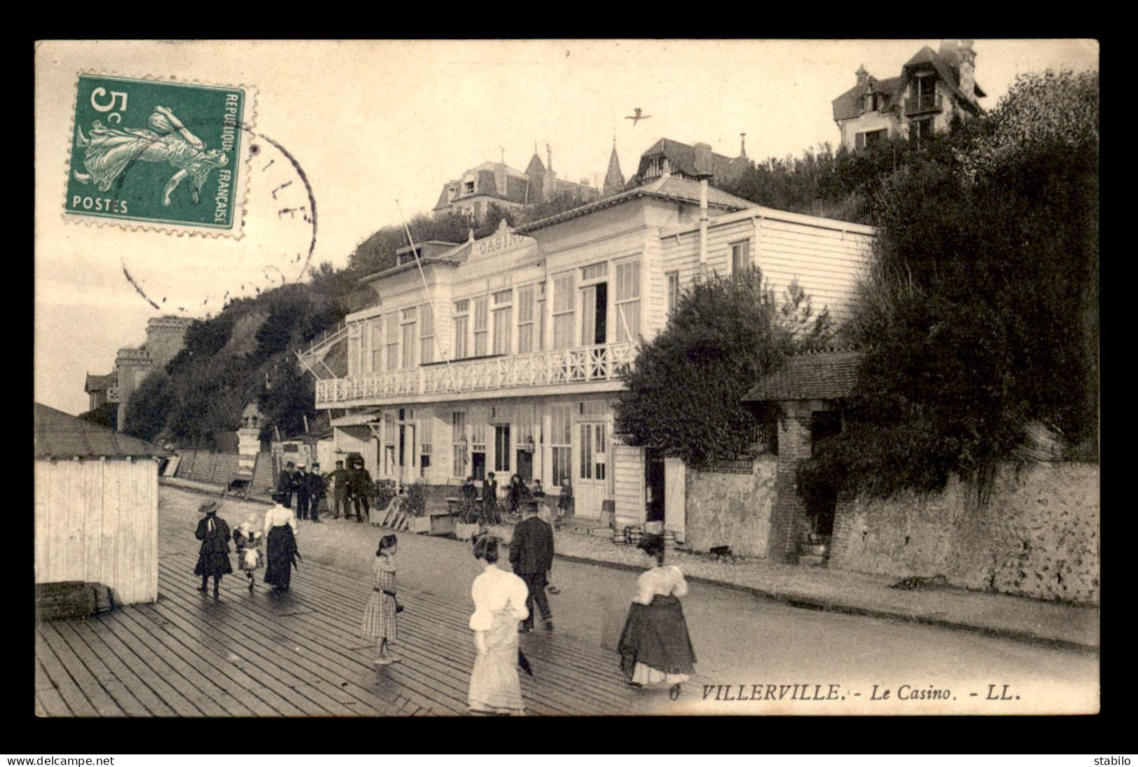 14 - VILLERVILLE - LE CASINO - Villerville