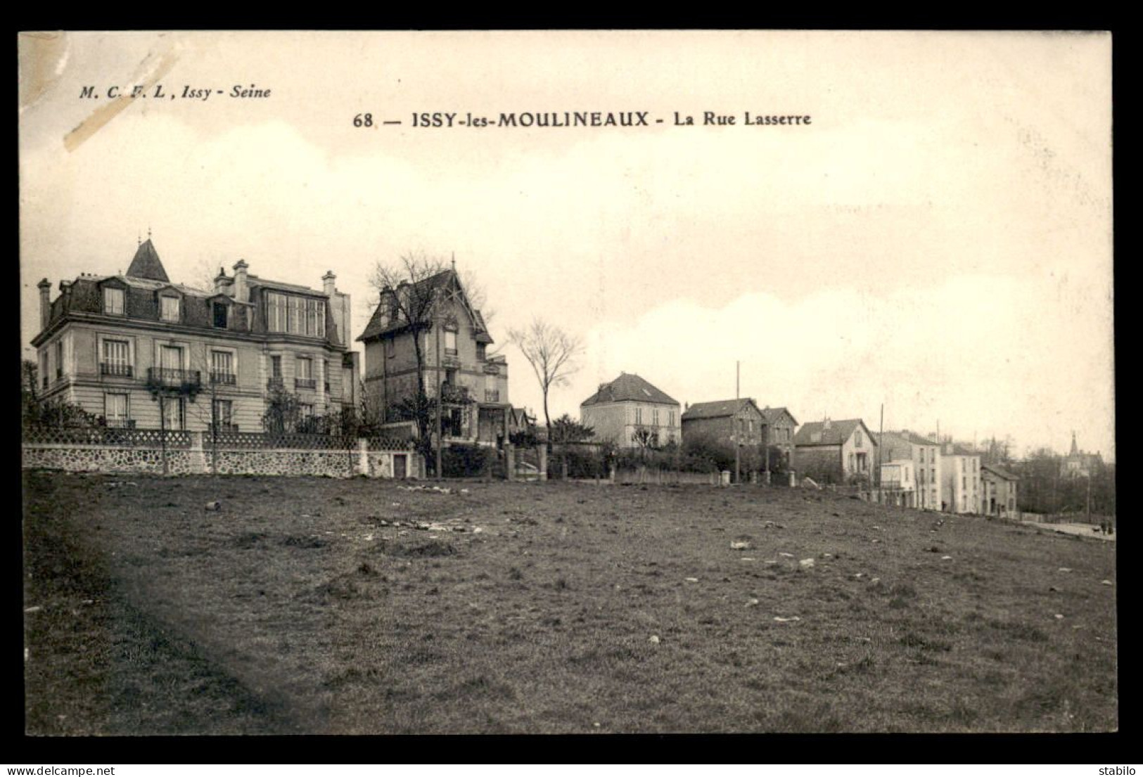 92 - ISSY-LES-MOULINEAUX - LA RUE LASSERRE - Issy Les Moulineaux