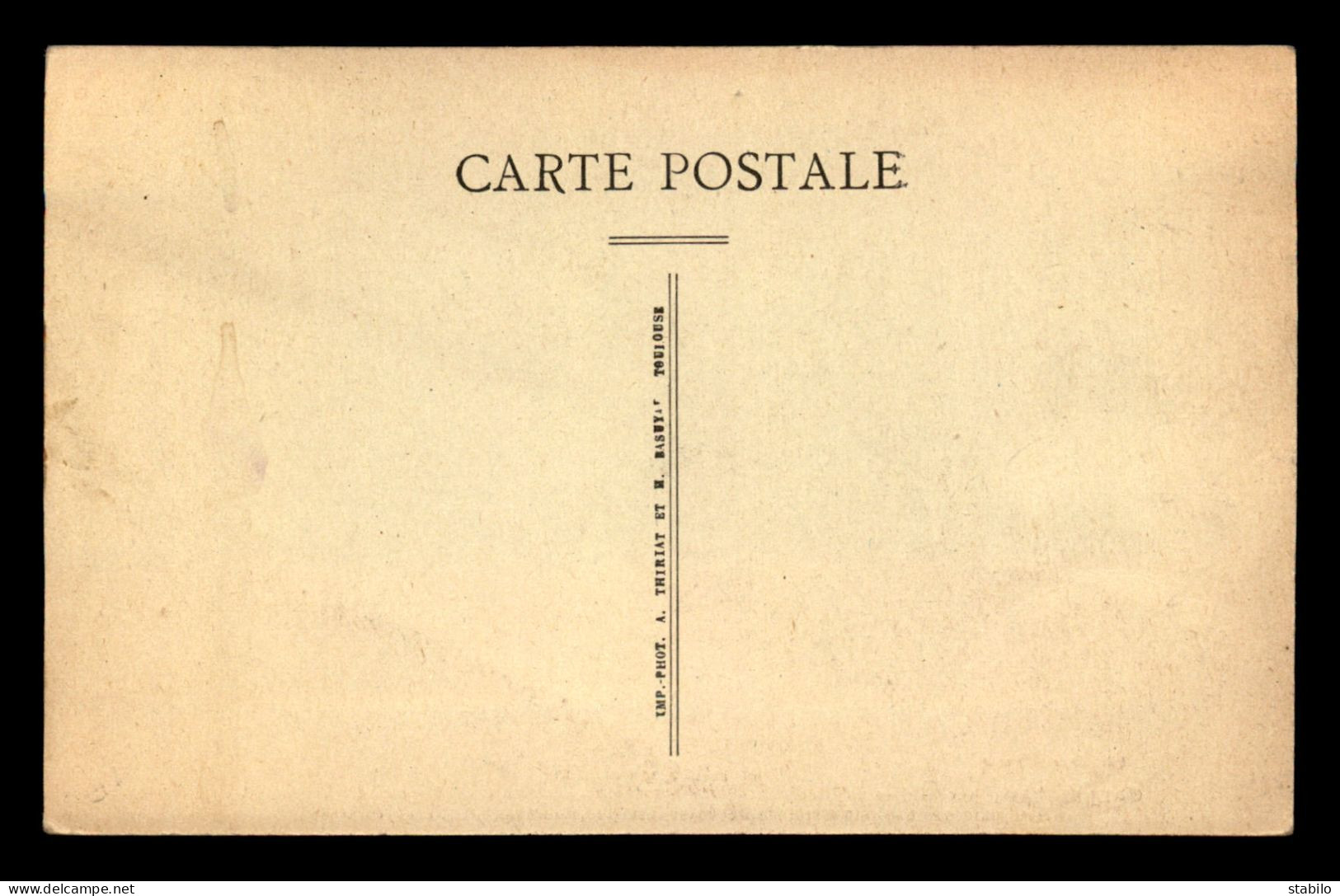 84 - CARPENTRAS - PORTE D'ORANGE ET FONTAINE AU BOULEVARD DU NORD - Carpentras