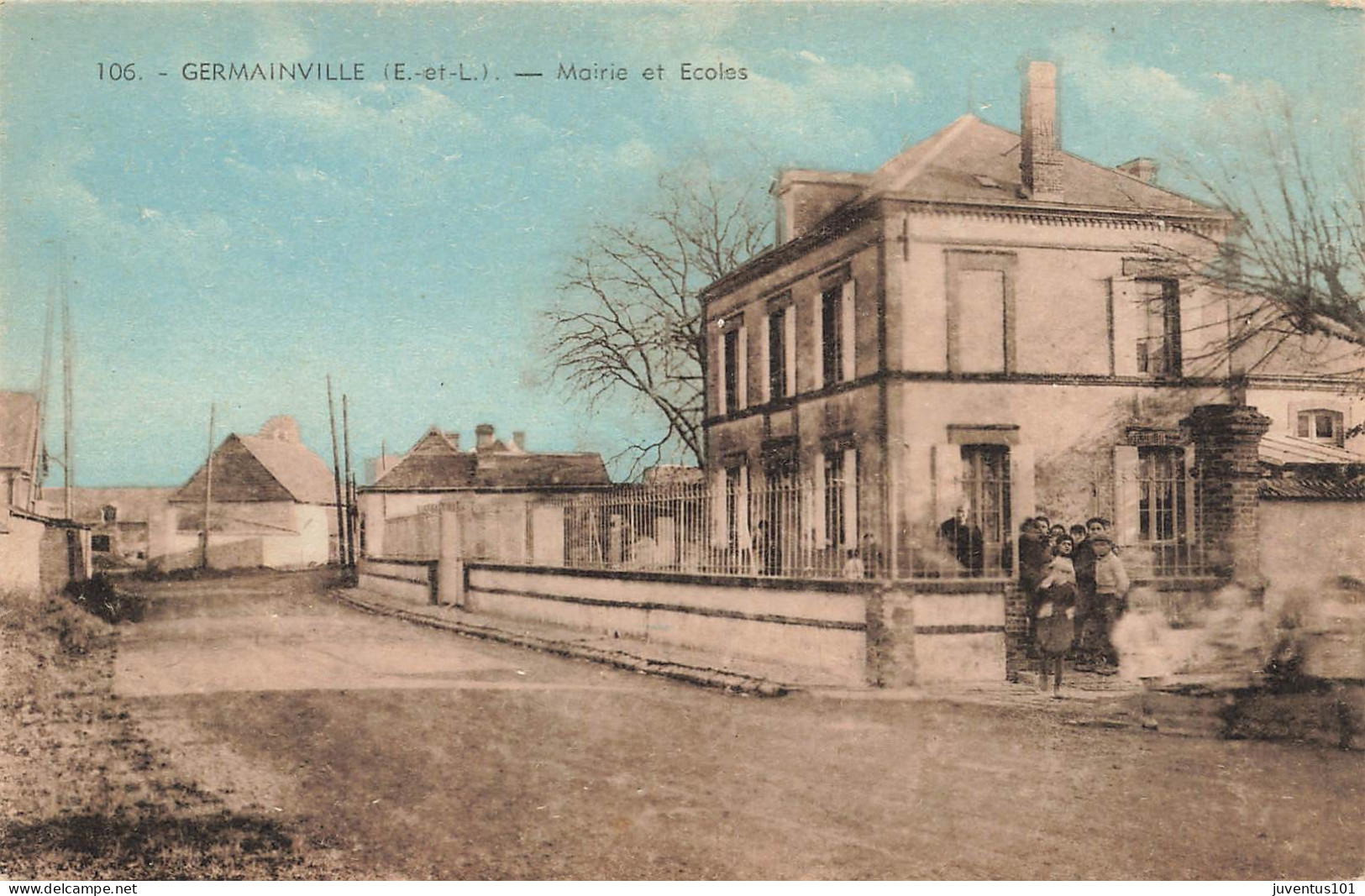 CPA Germainville-Mairie Et Ecoles-106      L2927 - Other & Unclassified
