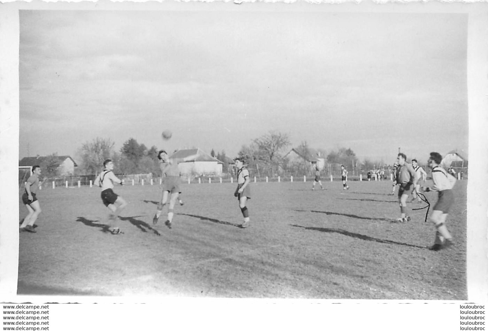 EQUIPE DE FOOTBALL LES ABRETS  ISERE EN MATCH PHOTO ORIGINALE 12 X 8 CM F3 - Sports