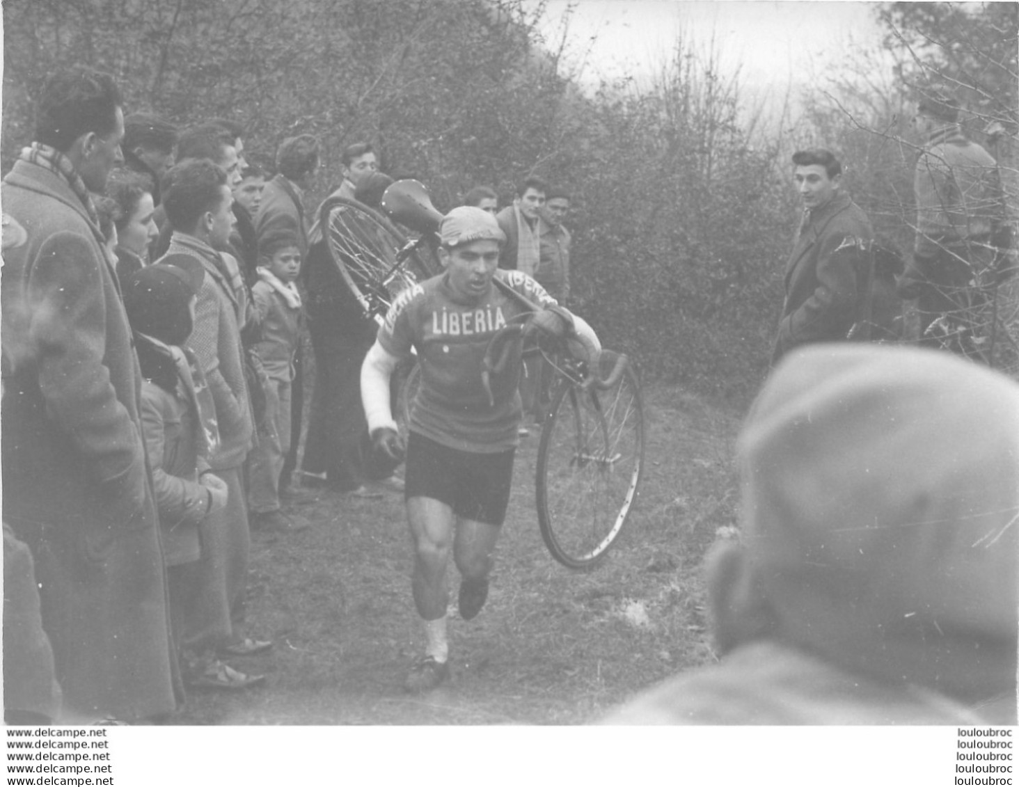 CYCLISME CYCLO CROSS  LES ABRETS ISERE PHOTO ORIGINALE 18 X 13   CM Ref15 - Sporten