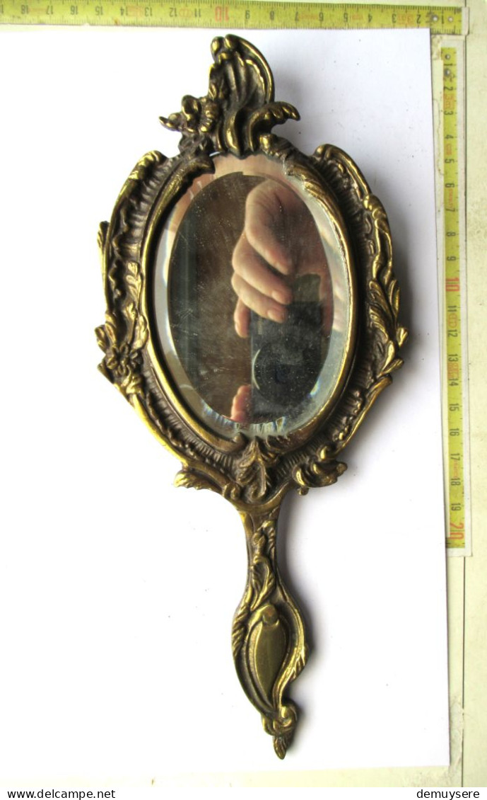 Lade 24 - Miroir à Main En Bronze Ou En Cuivre - Bronzen Of Koperen Handspiegel - 419 Gram - Miroirs