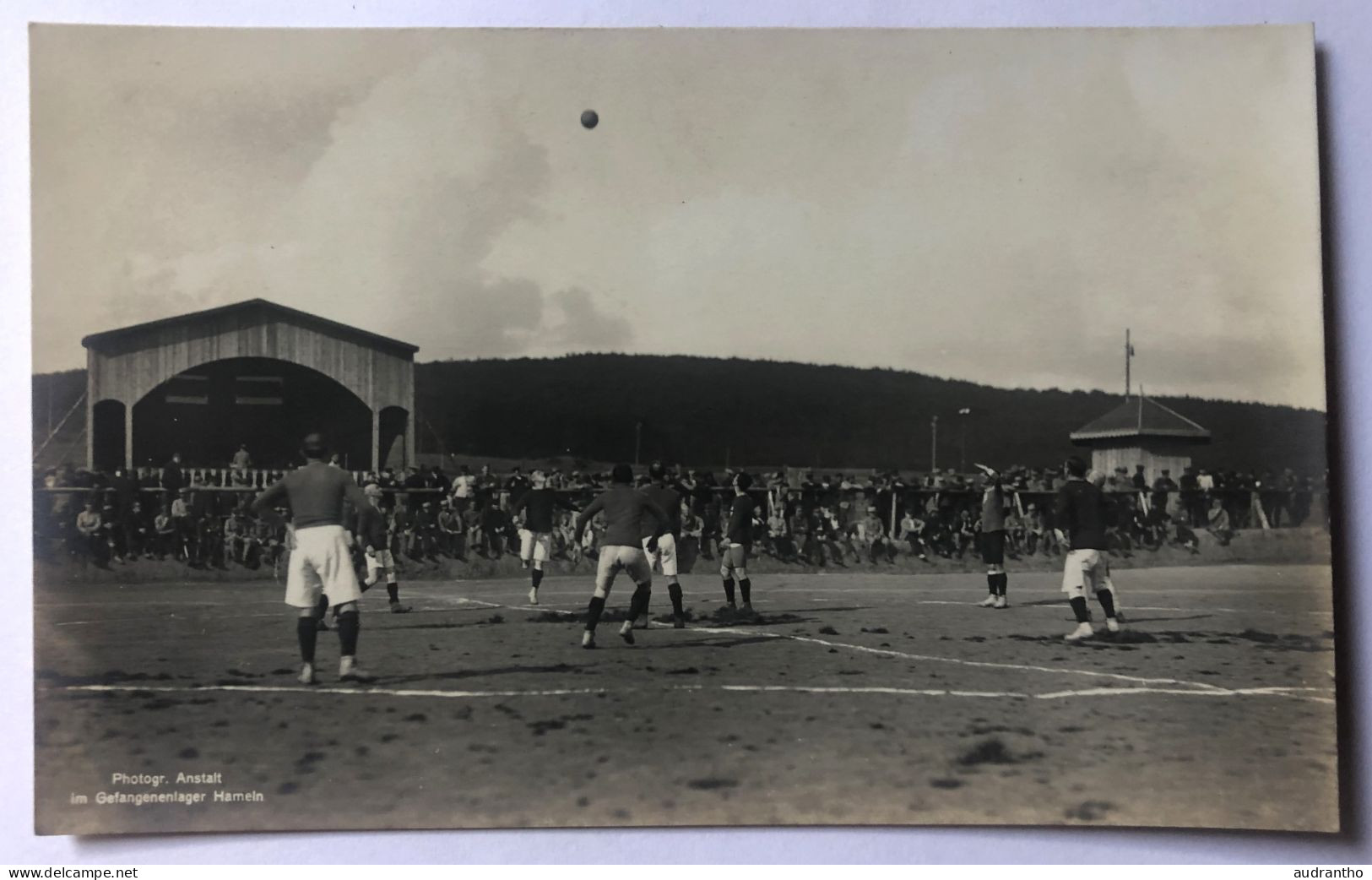 Carte Photo WW1 - Camp De Prisonniers HAMELN Gefangenenlager - Soldats Jouant Au Football - Photographe Anstalt - 1914-18