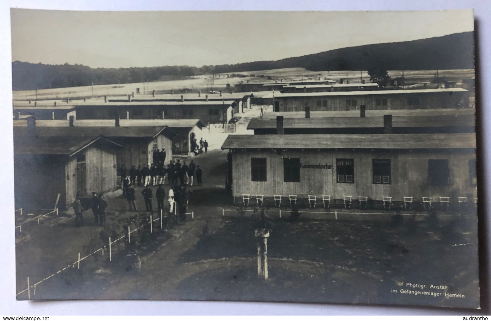 Carte Photo WW1 - Camp De Prisonniers HAMELN Gefangenenlager -  Baraquements Soldats - Photographe Anstalt - 1914-18