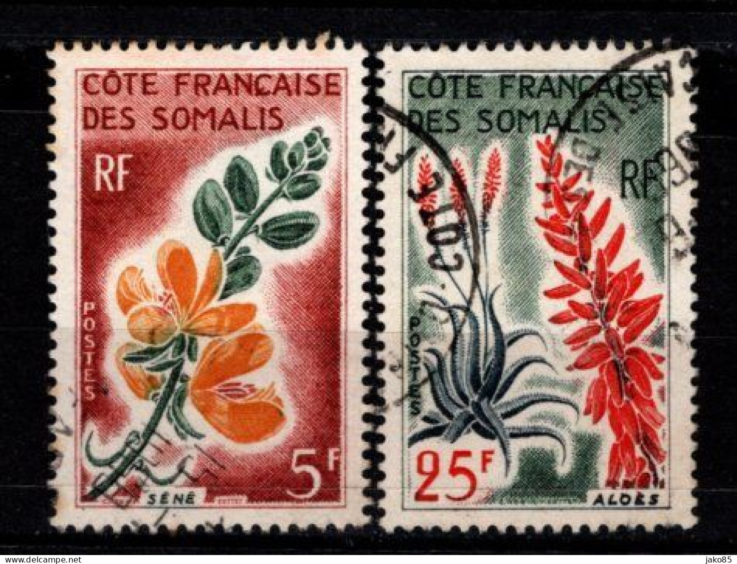 - COTE DES SOMALIES - 1966 - YT N°325 + 327 - Oblitérés - Fleurs - Used Stamps