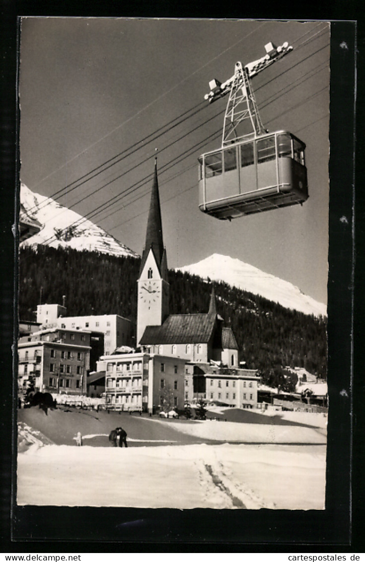 AK Davos, Bräma-Büel-Bahn Mit St. Johann-Kirche Und Rathaus  - Funiculaires