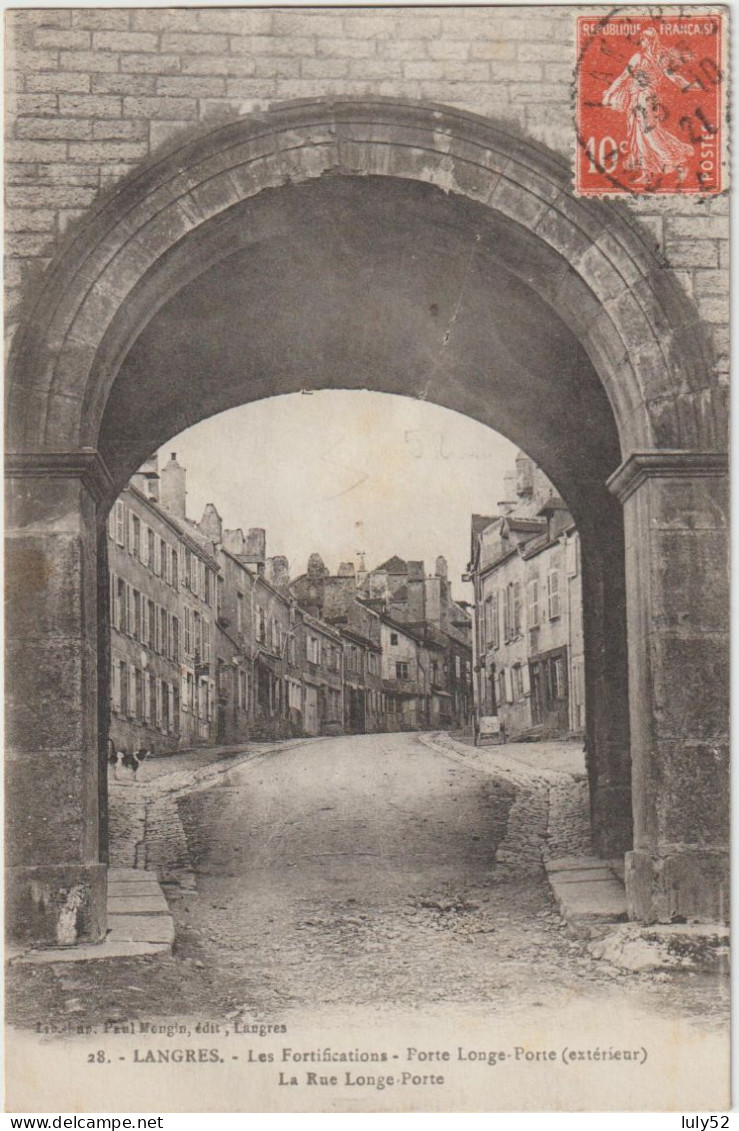 + Langres Porte Longe Porte - Langres