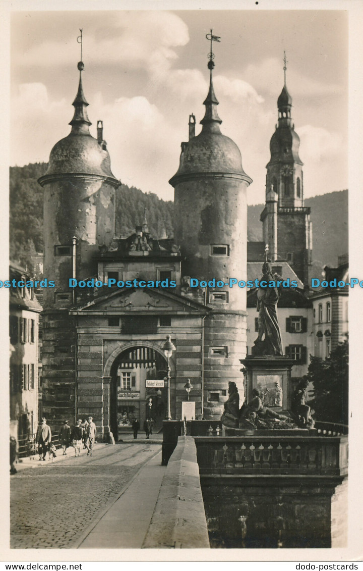 R010089 Heidelberg. Das Bruckentor Mit Karl Theodor Brucke. Edm. Von Konig. RP - Monde
