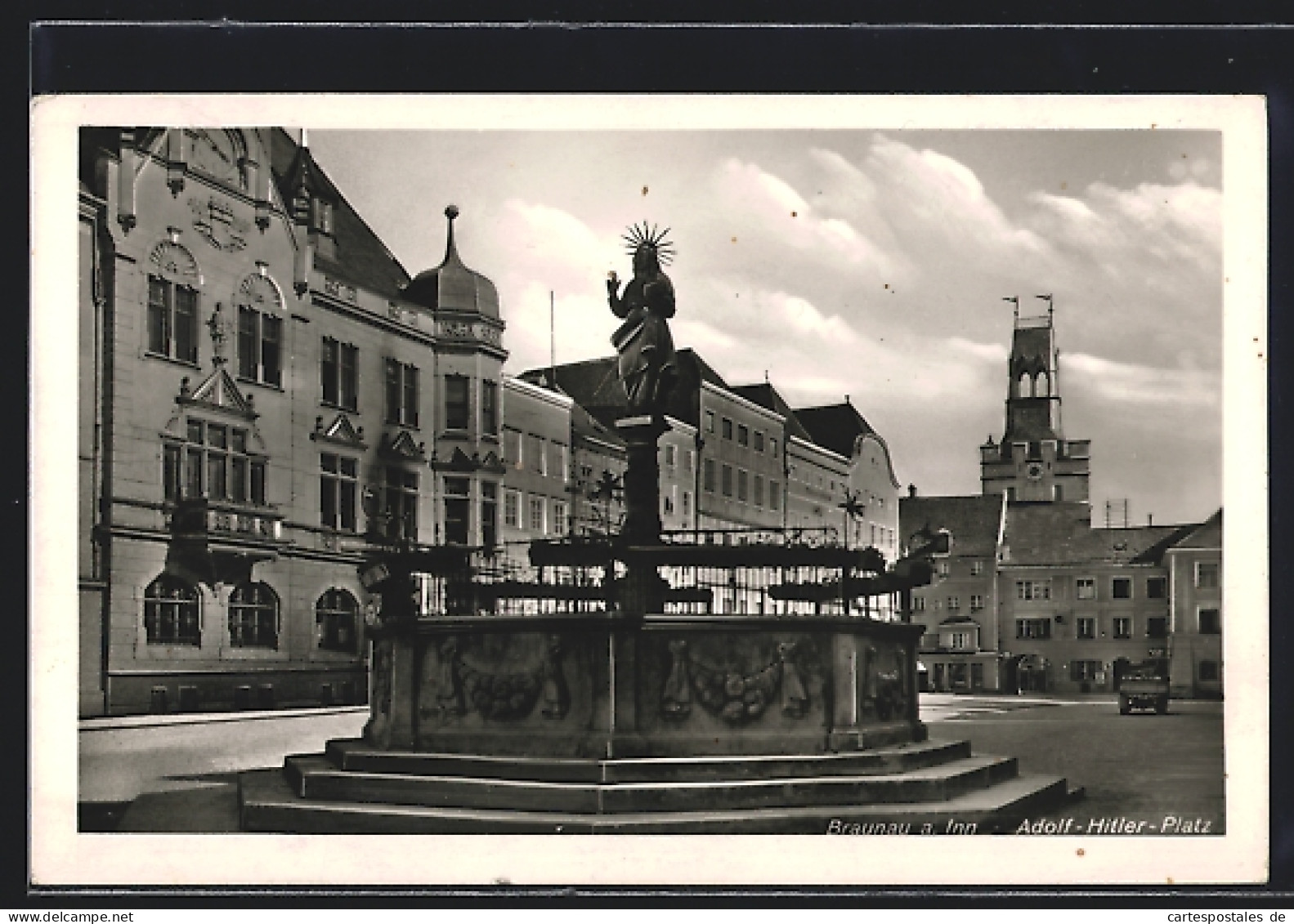 AK Braunau A. Inn, Platz Mit Säulendenkmal  - Other & Unclassified